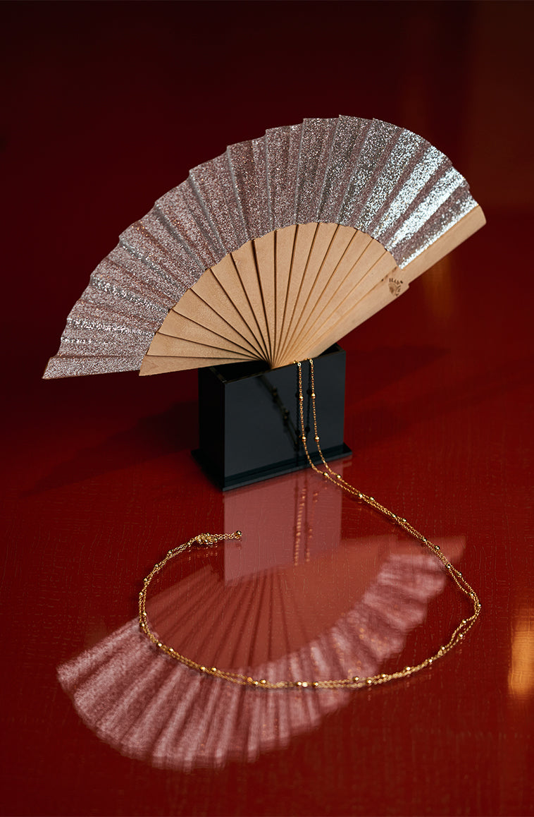Va Va Voom! ( HAWINY) TAKE AWAY FAN